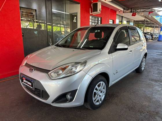 FORD FIESTA 1.0 ROCAM SE PLUS 8V FLEX 4P MANUAL FORD FIESTA 1.0 ROCAM SE PLUS 8V FLEX 4P MANUAL